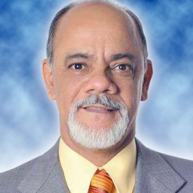 José Tavarez
